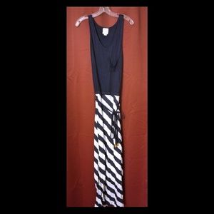 Line & Dot lightweight maxi dress for TALL ladies!
